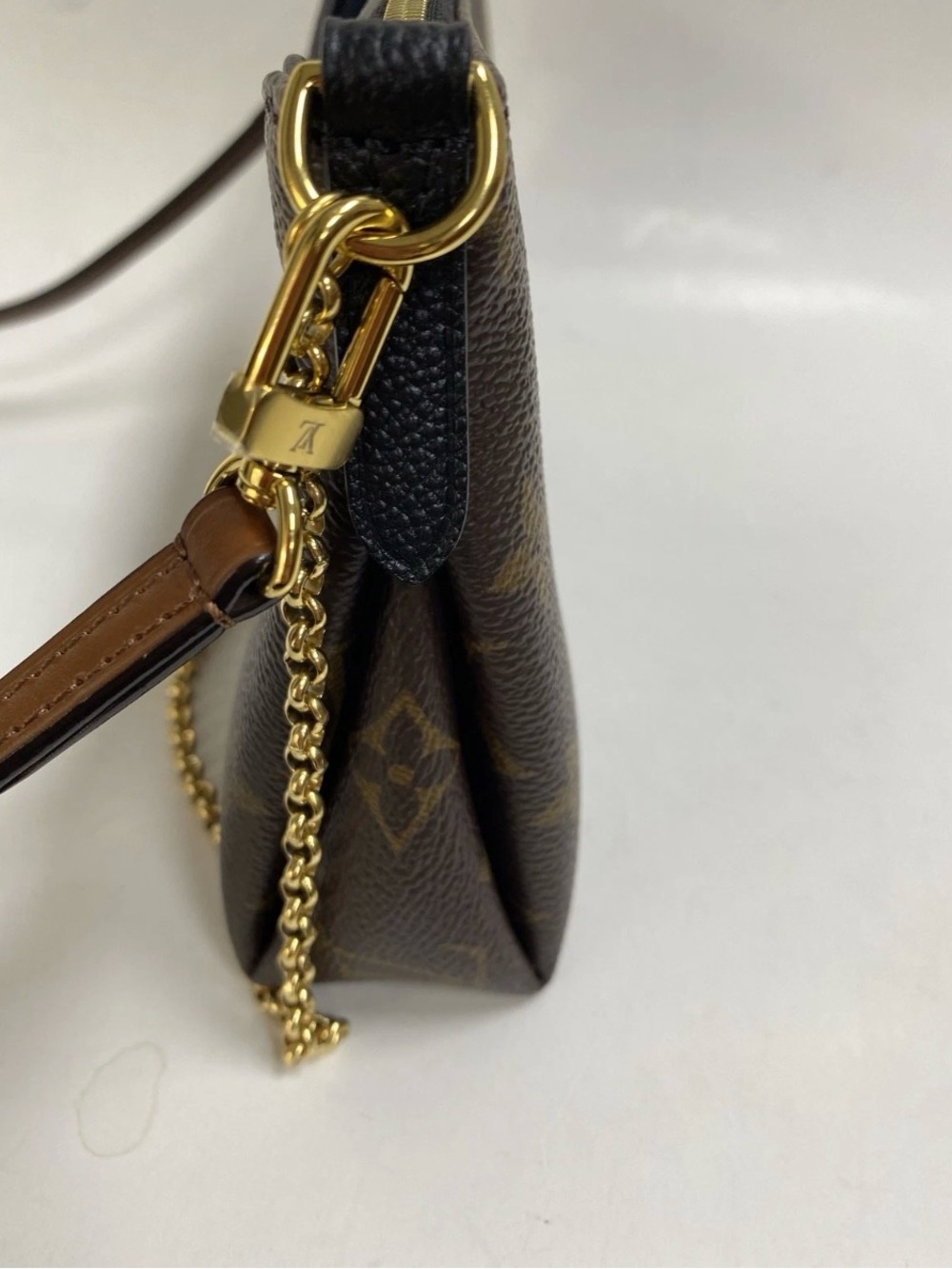 Louis Vuitton Pallas Mini Crossbody - COA- NWOT - Picture 7 of 13